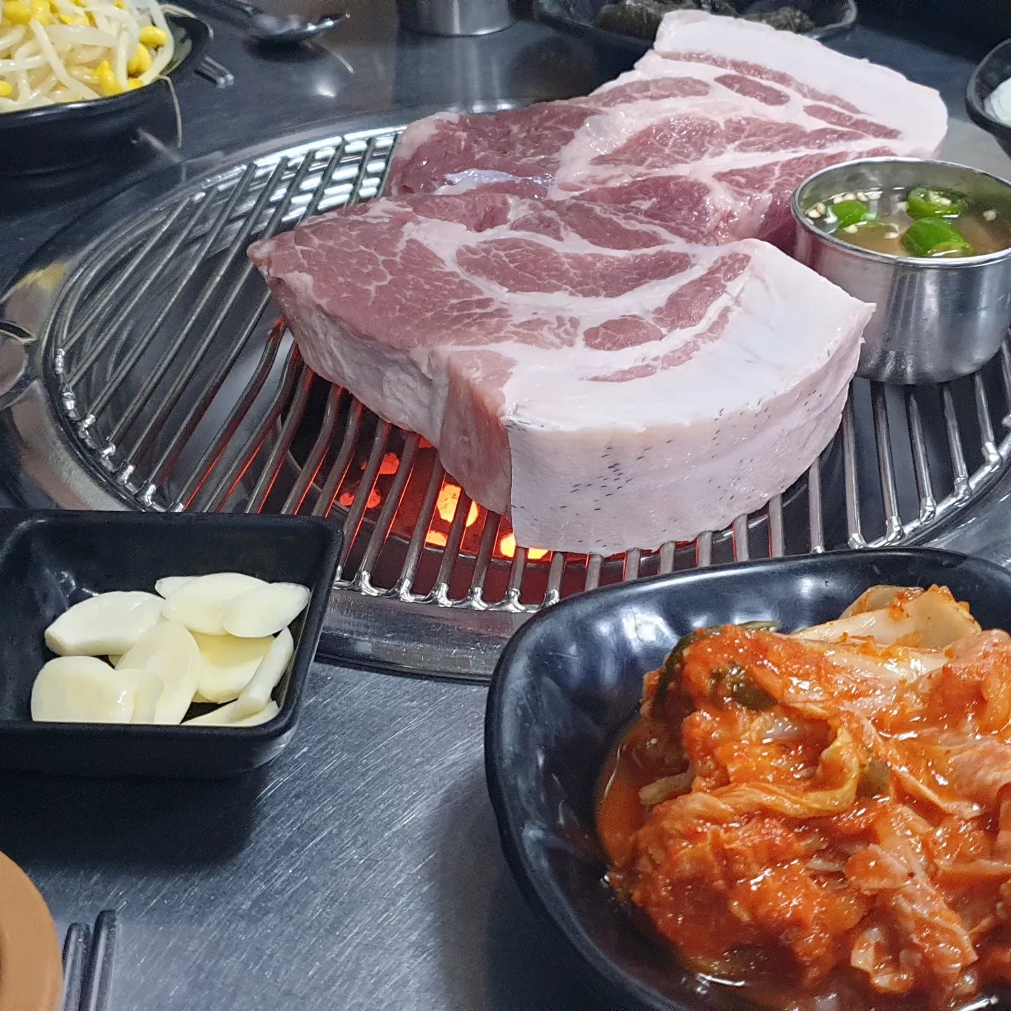 제주 흑돼지 바베큐, 최강의 맛