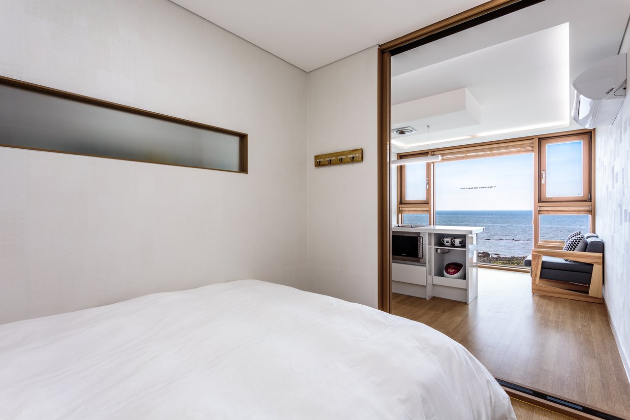 penthouse photo 4